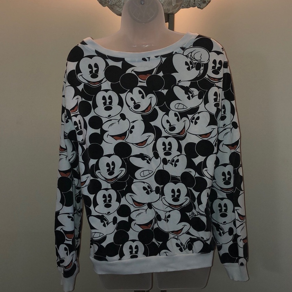 Disney Sweater - Picture 3 of 7